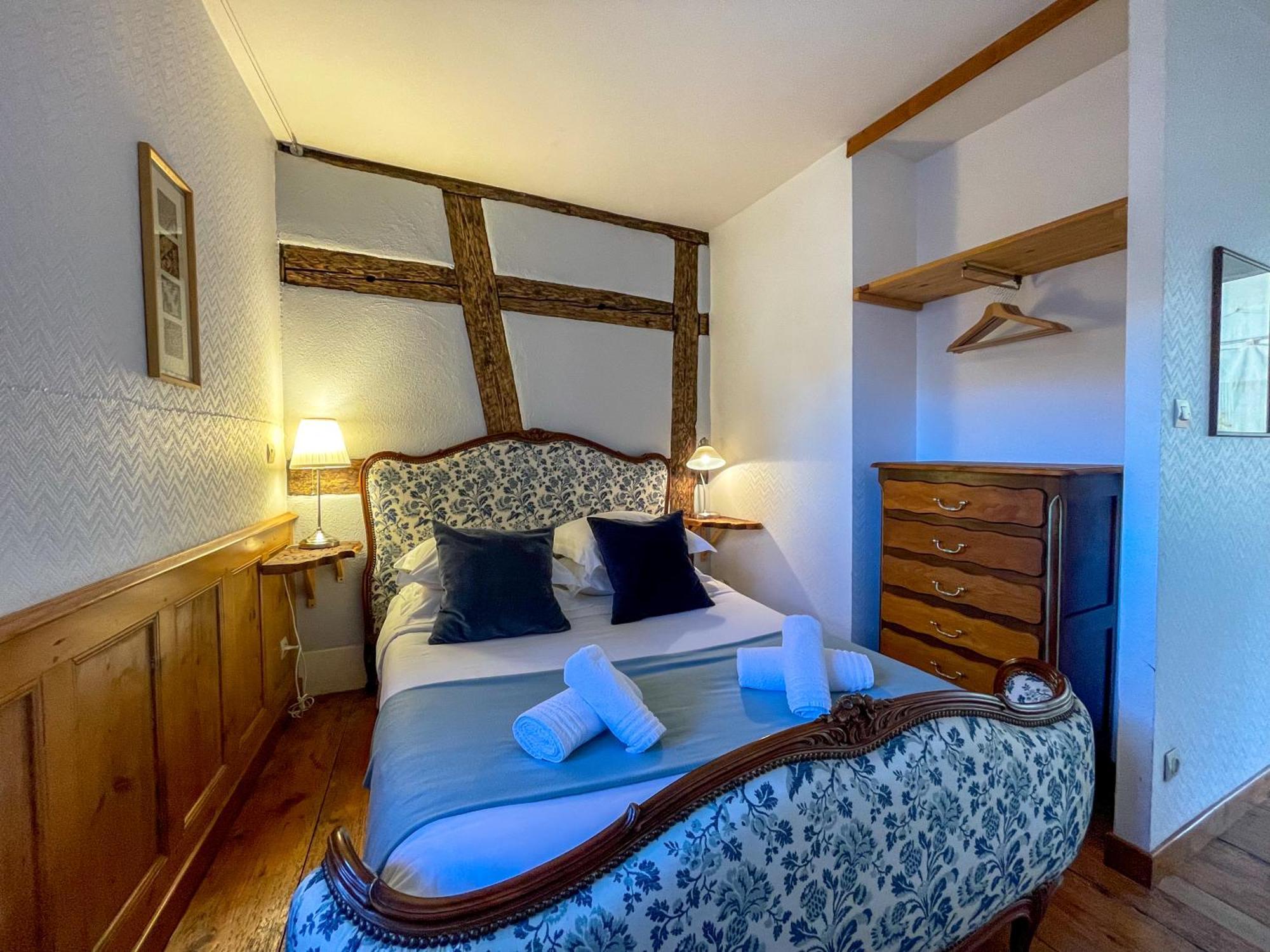 La Maison Bleue - Historic House In The Heart Of Riquewihr Eksteriør bilde