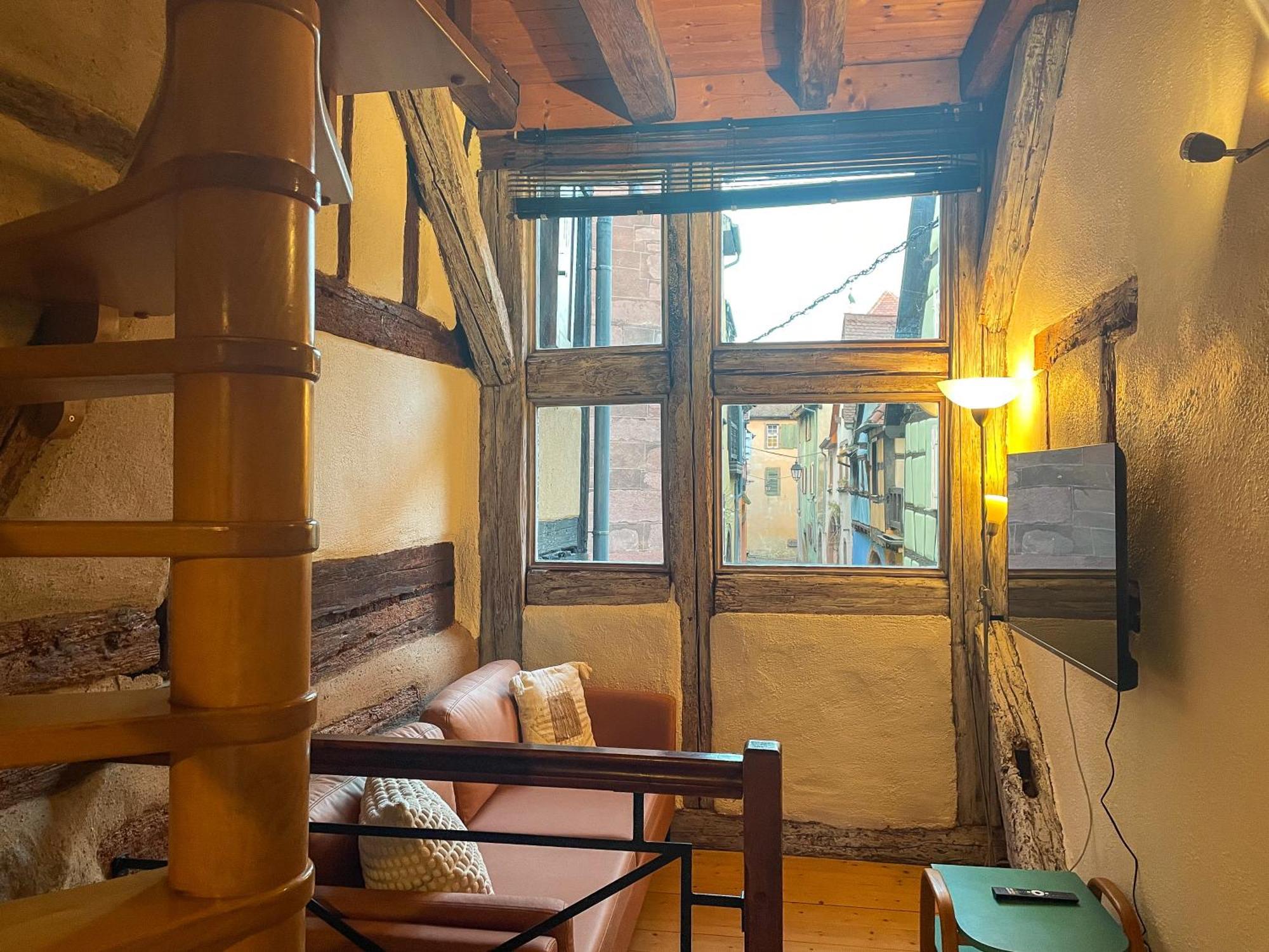 La Maison Bleue - Historic House In The Heart Of Riquewihr Eksteriør bilde